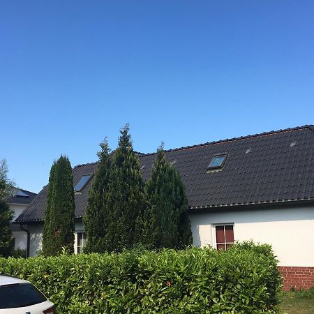Apartamento Feriendomizil An Der Warnow Rostock Exterior foto